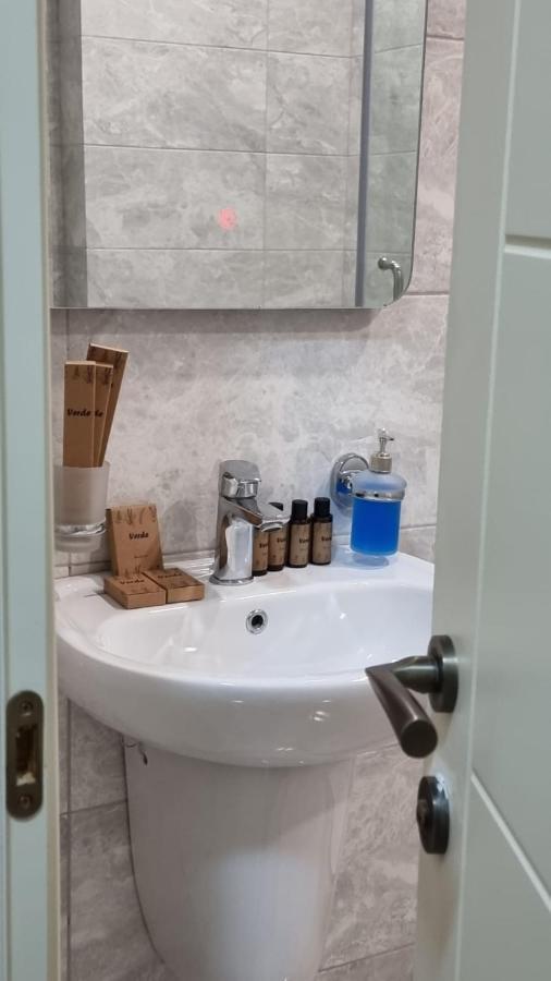 Gg Aparthotel 巴统 外观 照片