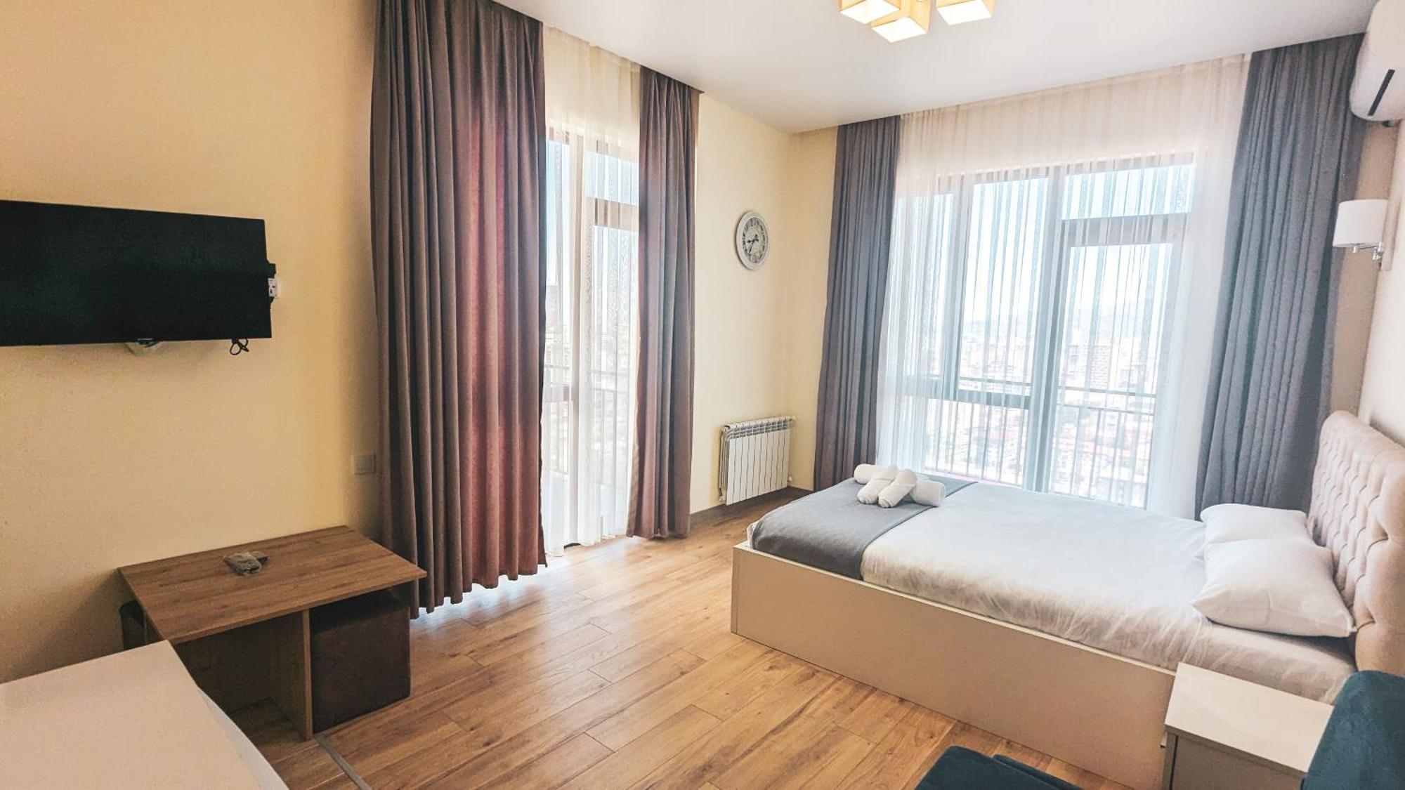 Gg Aparthotel 巴统 外观 照片