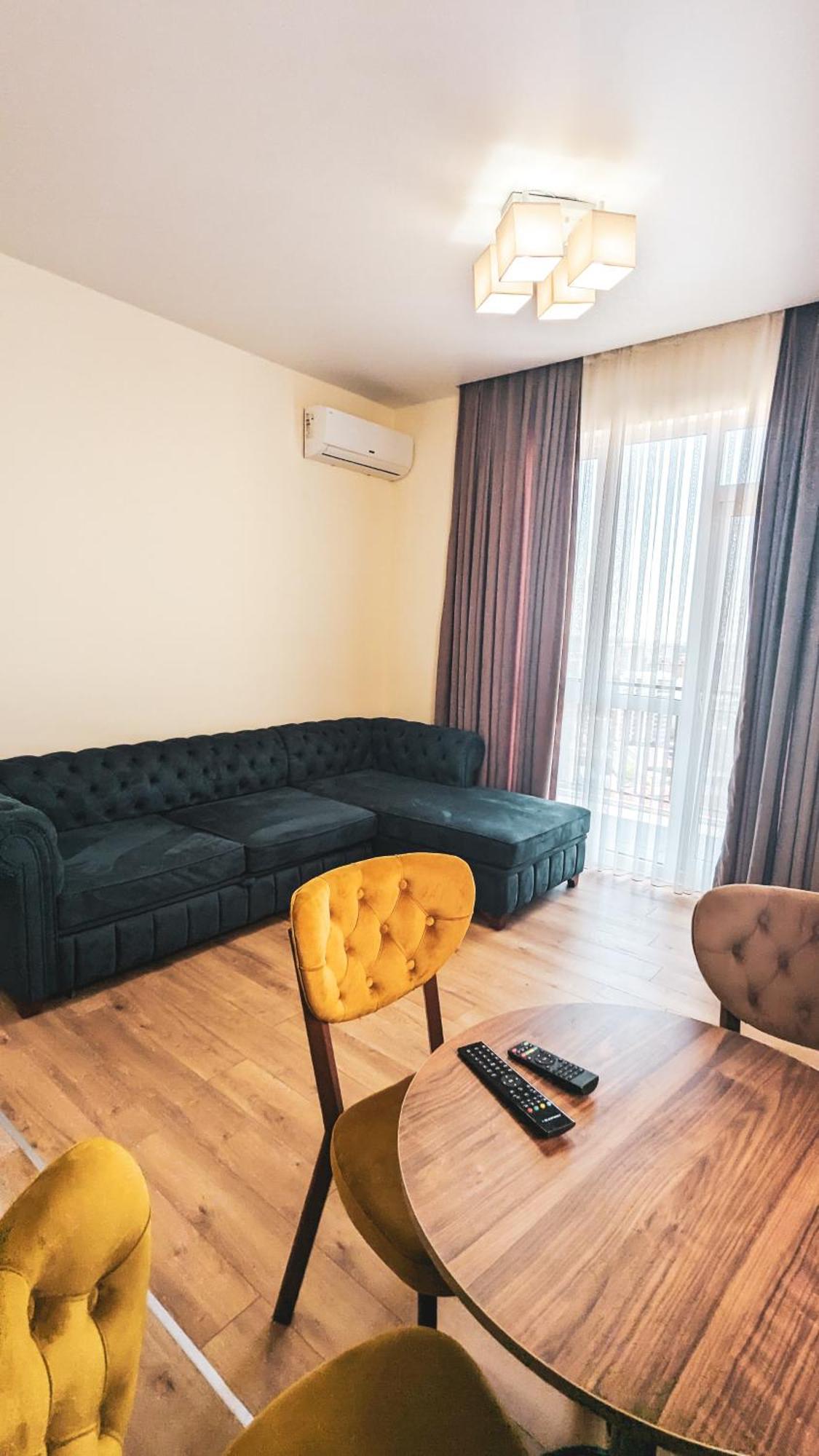 Gg Aparthotel 巴统 外观 照片